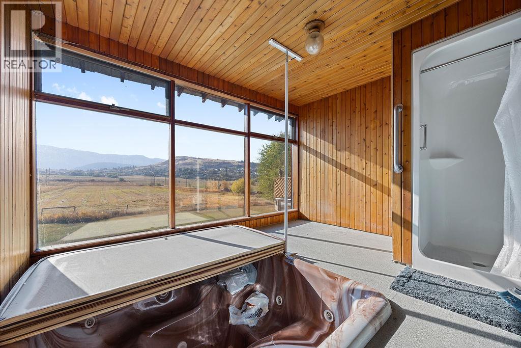 1823 Francis Street, Vernon, British Columbia  V1B 3A5 - Photo 29 - 10377907