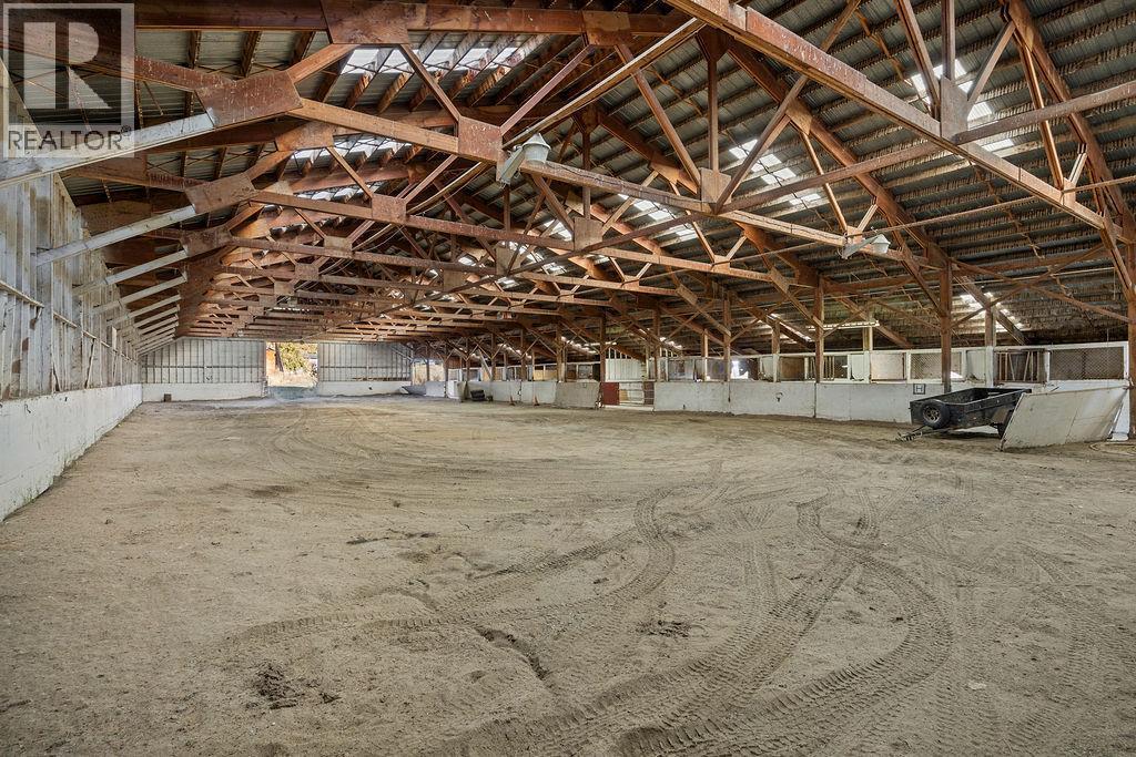 1823 Francis Street, Vernon, British Columbia  V1B 3A5 - Photo 5 - 10377907