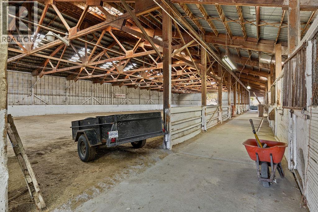 1823 Francis Street, Vernon, British Columbia  V1B 3A5 - Photo 8 - 10377907