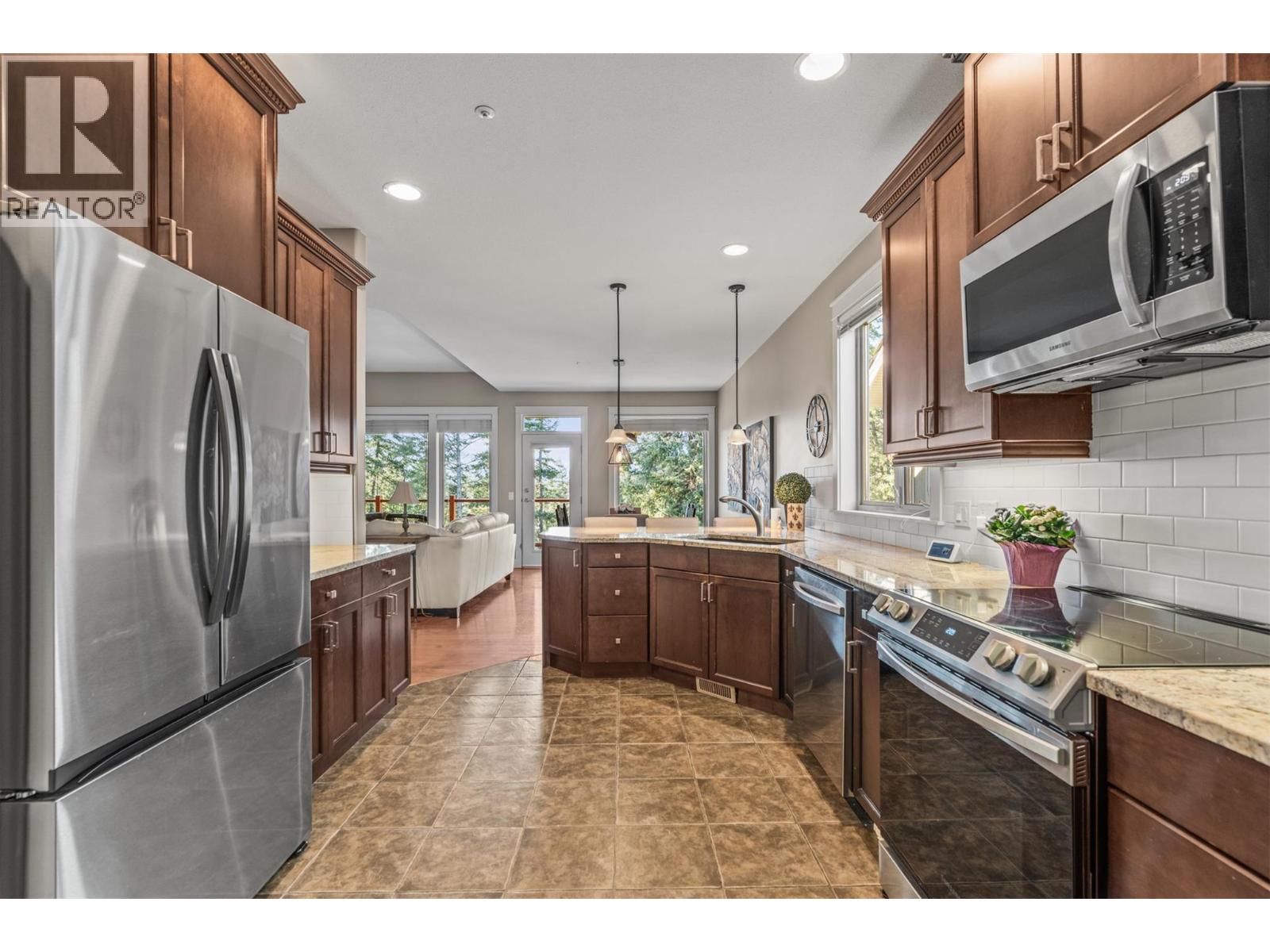 140 Mashie Crescent, Vernon, British Columbia  V1H 1V8 - Photo 29 - 10377467