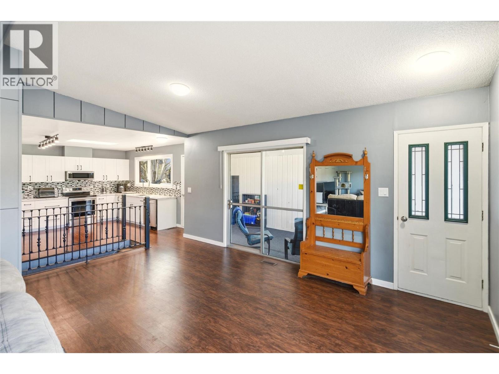 1497 Lombardy Square, Kelowna, British Columbia  V1Y 3S6 - Photo 12 - 10377331