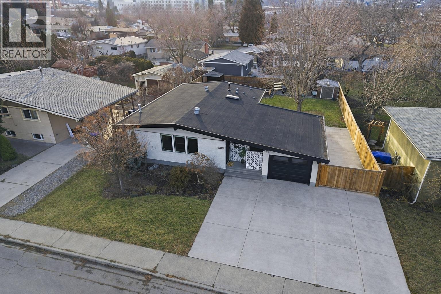 1497 Lombardy Square, Kelowna, British Columbia  V1Y 3S6 - Photo 3 - 10377331
