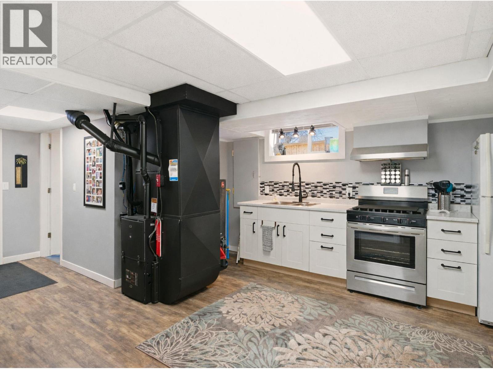 1497 Lombardy Square, Kelowna, British Columbia  V1Y 3S6 - Photo 30 - 10377331