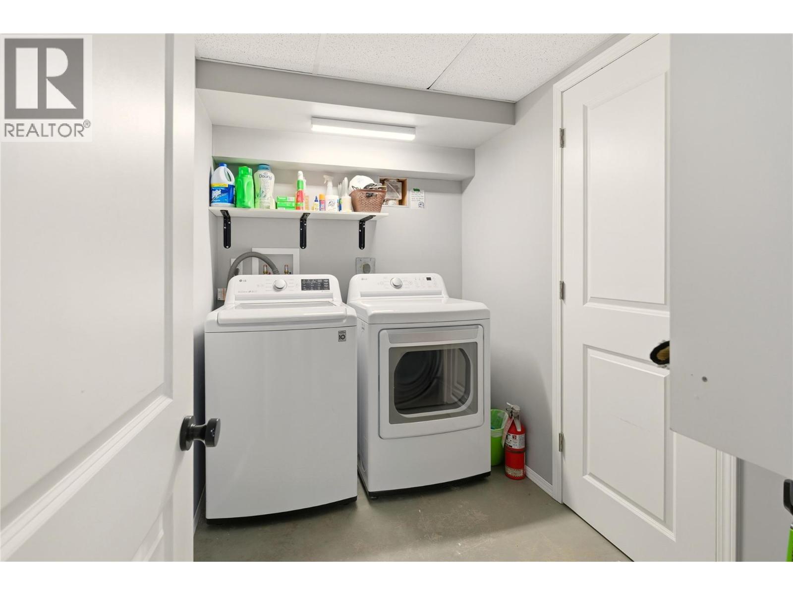 1497 Lombardy Square, Kelowna, British Columbia  V1Y 3S6 - Photo 36 - 10377331