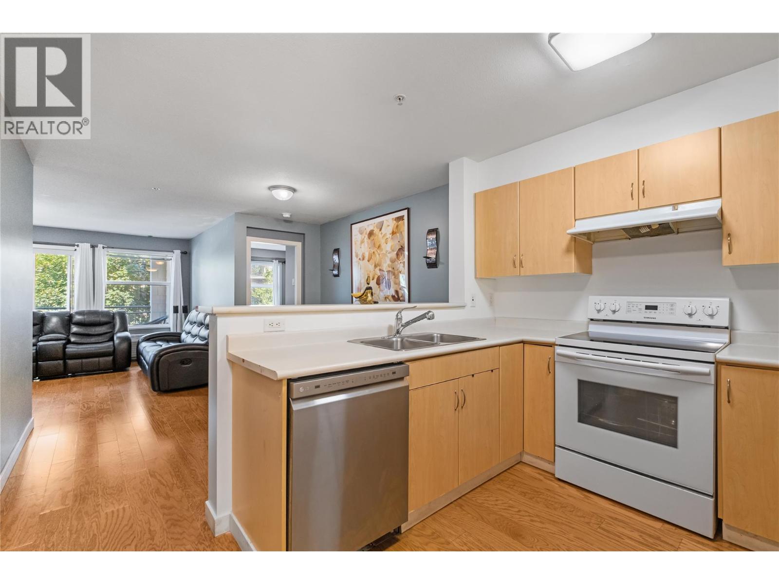 567 Yates Road Unit# 210, Kelowna, British Columbia  V1V 2V4 - Photo 8 - 10377929