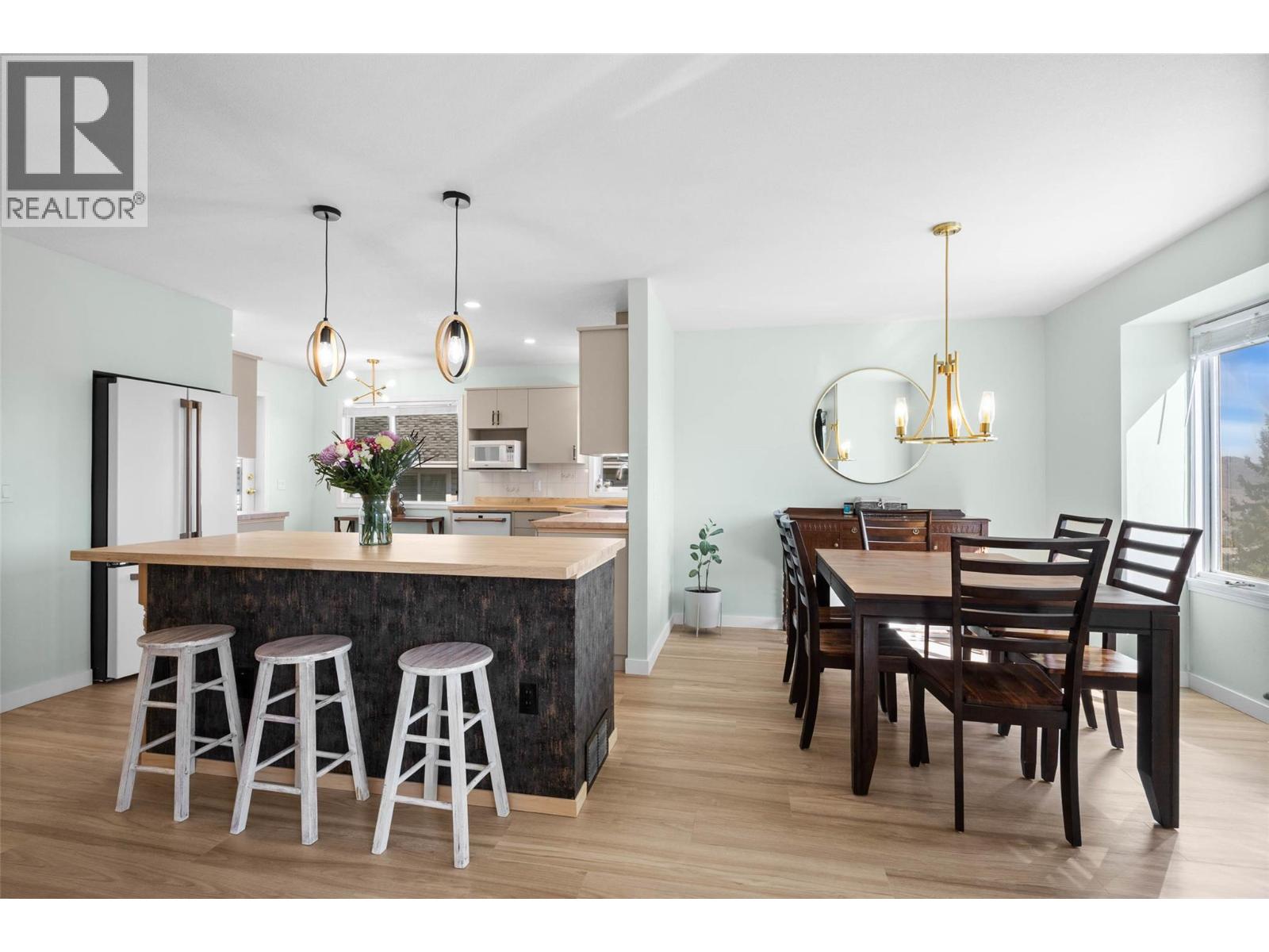 2190 Garymede Drive, Kamloops, British Columbia  V1S 1N9 - Photo 9 - 10377798