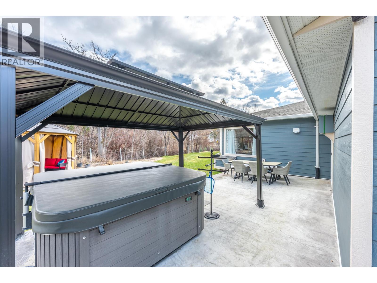 2616 Middle Bench Road, Keremeos, British Columbia  V0X 1N2 - Photo 20 - 10377585