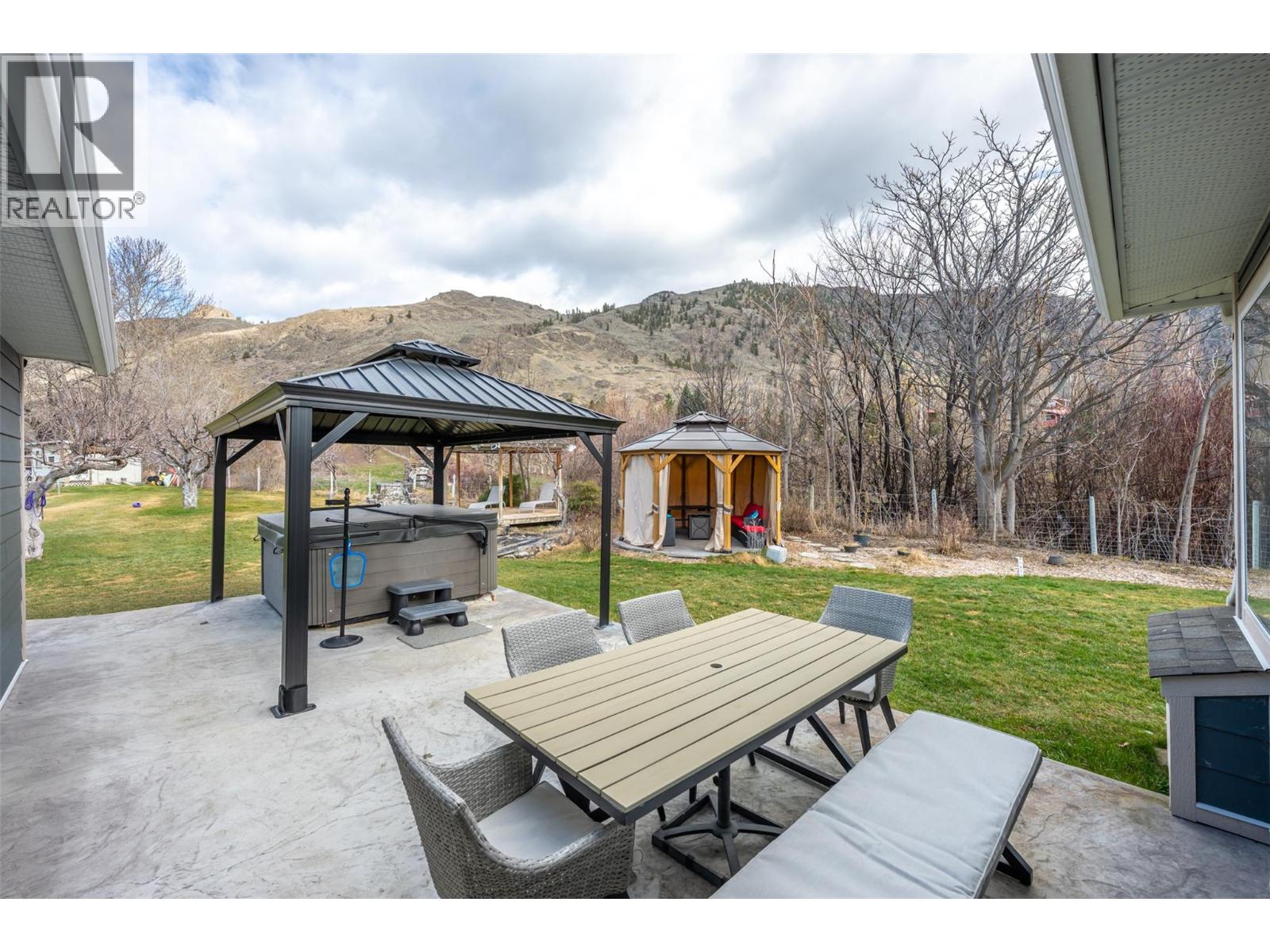 2616 Middle Bench Road, Keremeos, British Columbia  V0X 1N2 - Photo 21 - 10377585
