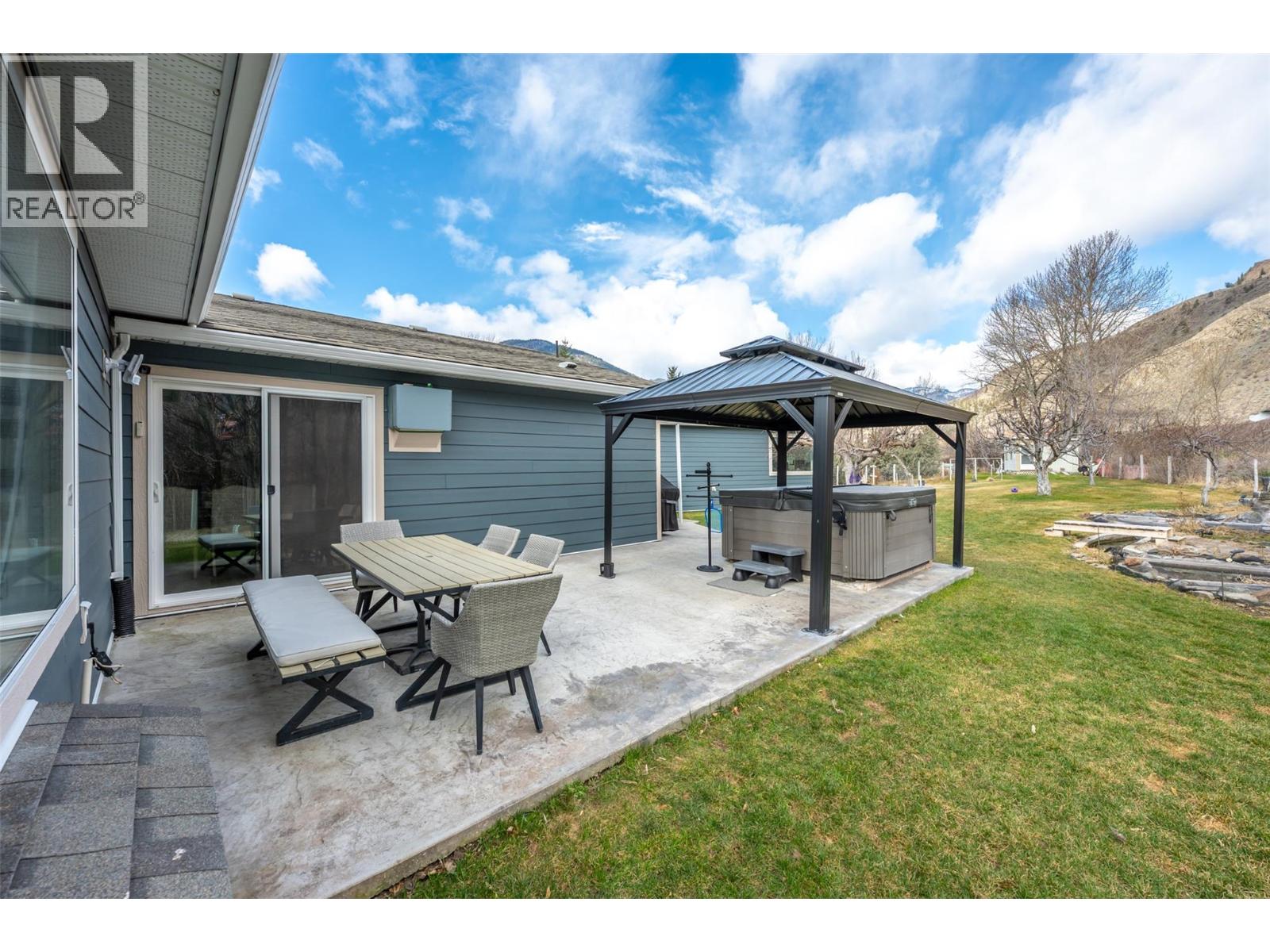 2616 Middle Bench Road, Keremeos, British Columbia  V0X 1N2 - Photo 23 - 10377585
