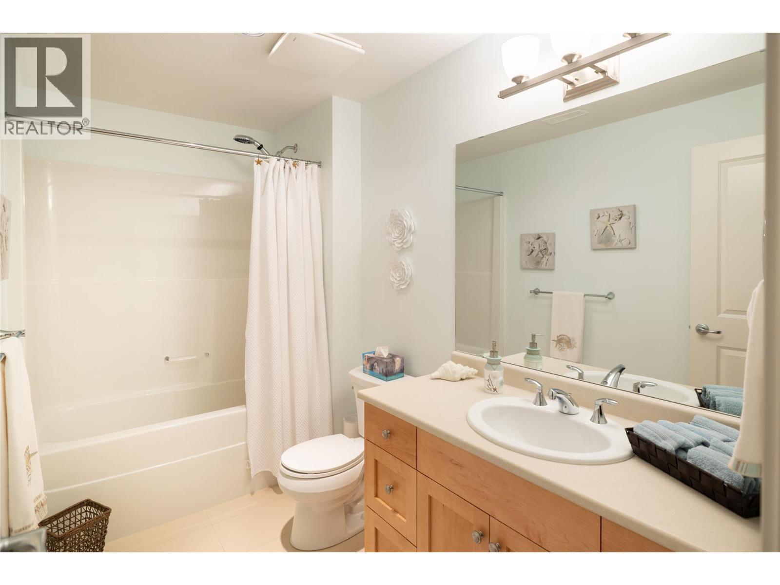 13008 Gibbons Drive, Lake Country, British Columbia  V4V 2S4 - Photo 28 - 10377285