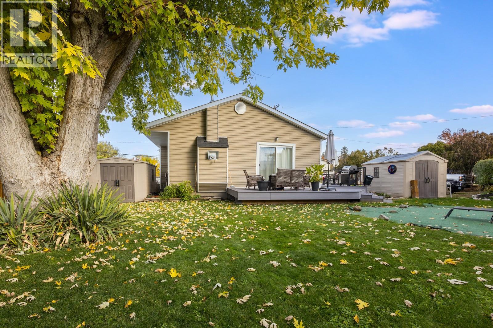 495 White Road, Kelowna, British Columbia  V1X 1G2 - Photo 24 - 10366322