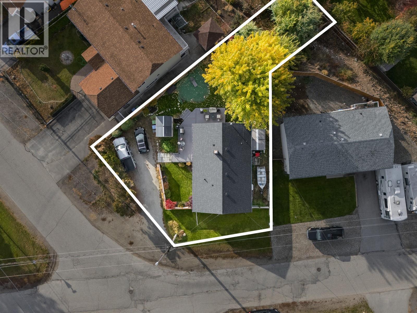 495 White Road, Kelowna, British Columbia  V1X 1G2 - Photo 28 - 10366322