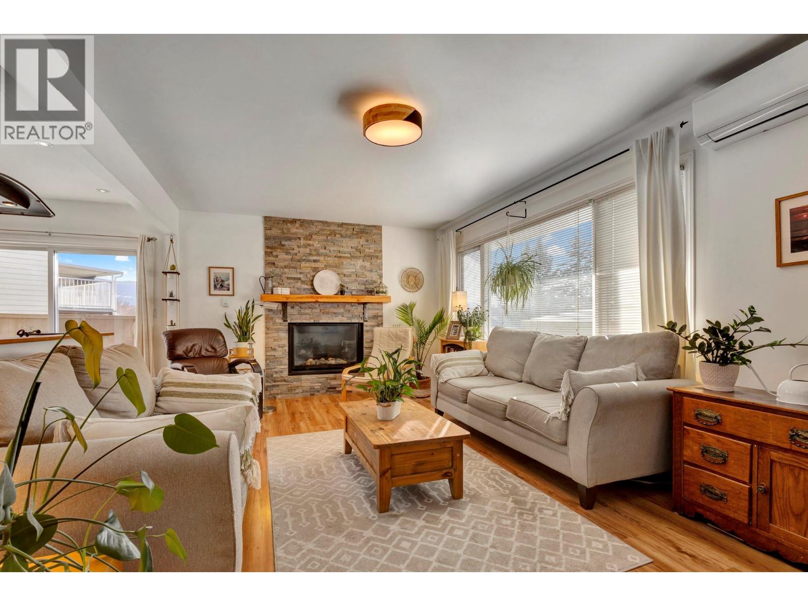 495 White Road, Kelowna, British Columbia  V1X 1G2 - Photo 6 - 10366322