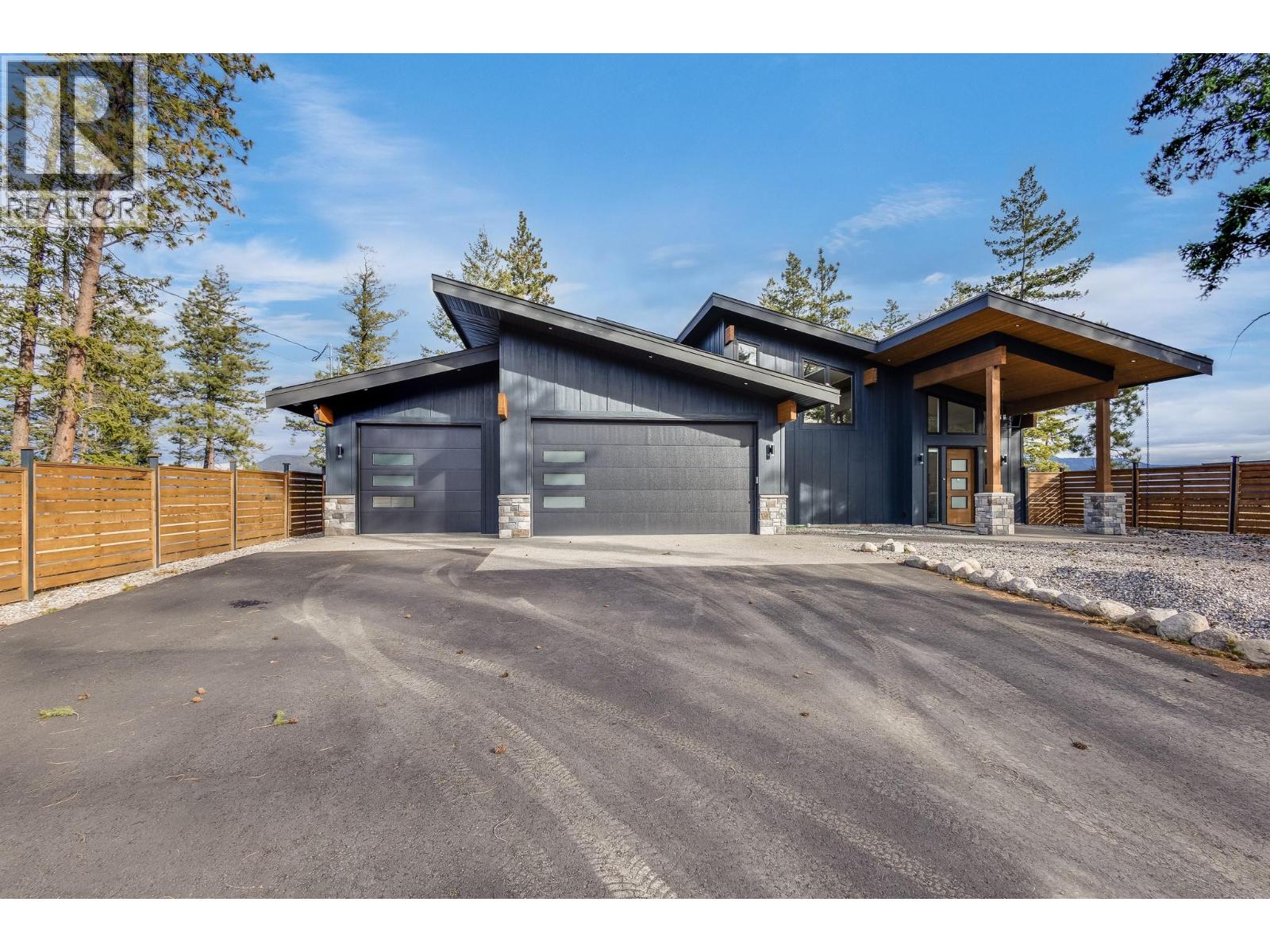 7235 Dunwaters Road, Kelowna, British Columbia  V1Z 3W4 - Photo 47 - 10375706