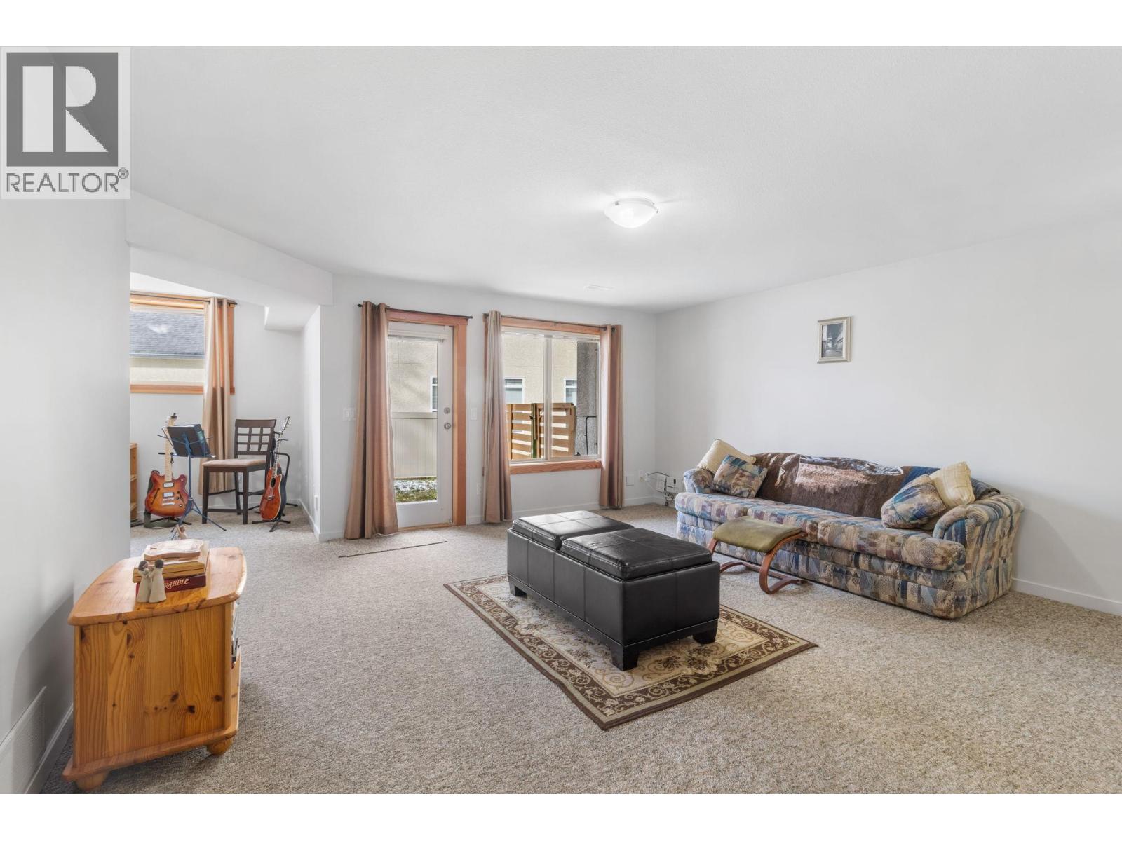 305 Tanager Drive, Kelowna, British Columbia  V1W 4K5 - Photo 22 - 10377877