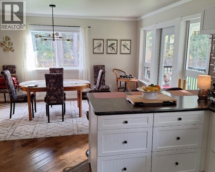 328 Dunlevy Road, Clearwater, British Columbia  V0E 1N1 - Photo 9 - 10377873