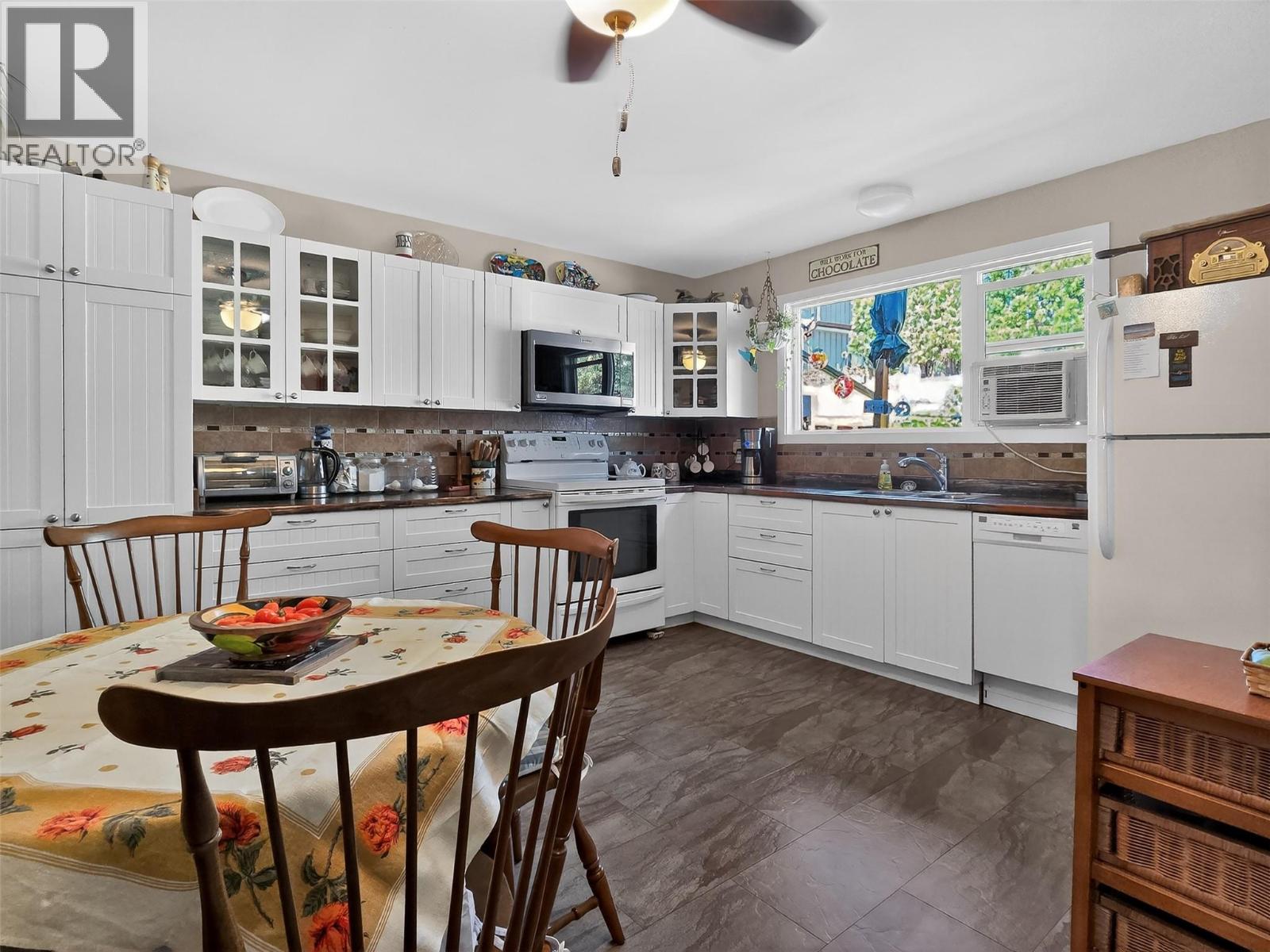 201 Cornwall Place, Ashcroft, British Columbia  V0K 1A0 - Photo 6 - 10377748