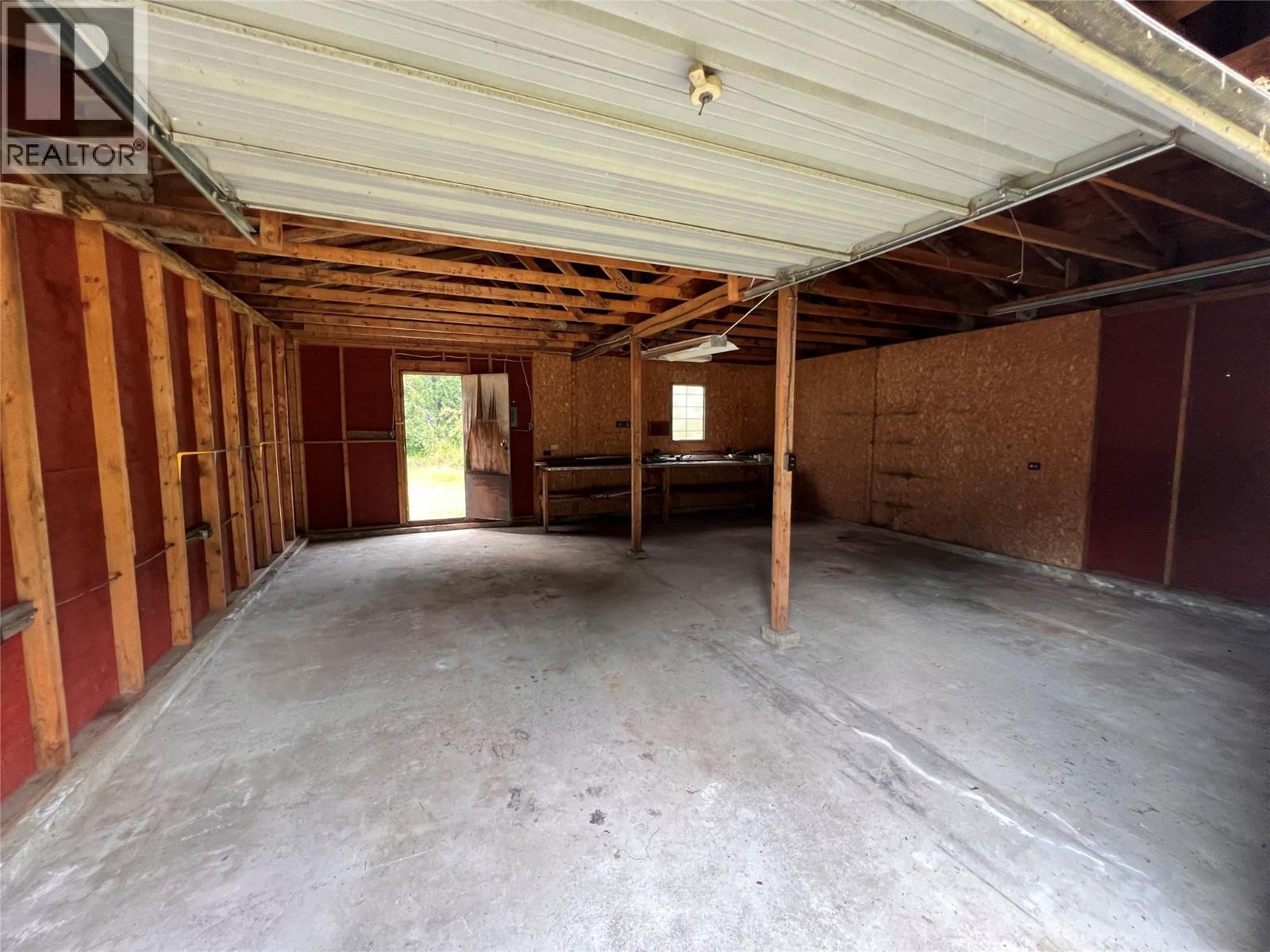 611 Slocan Street, Slocan, British Columbia  V0G 2C0 - Photo 4 - 10377904