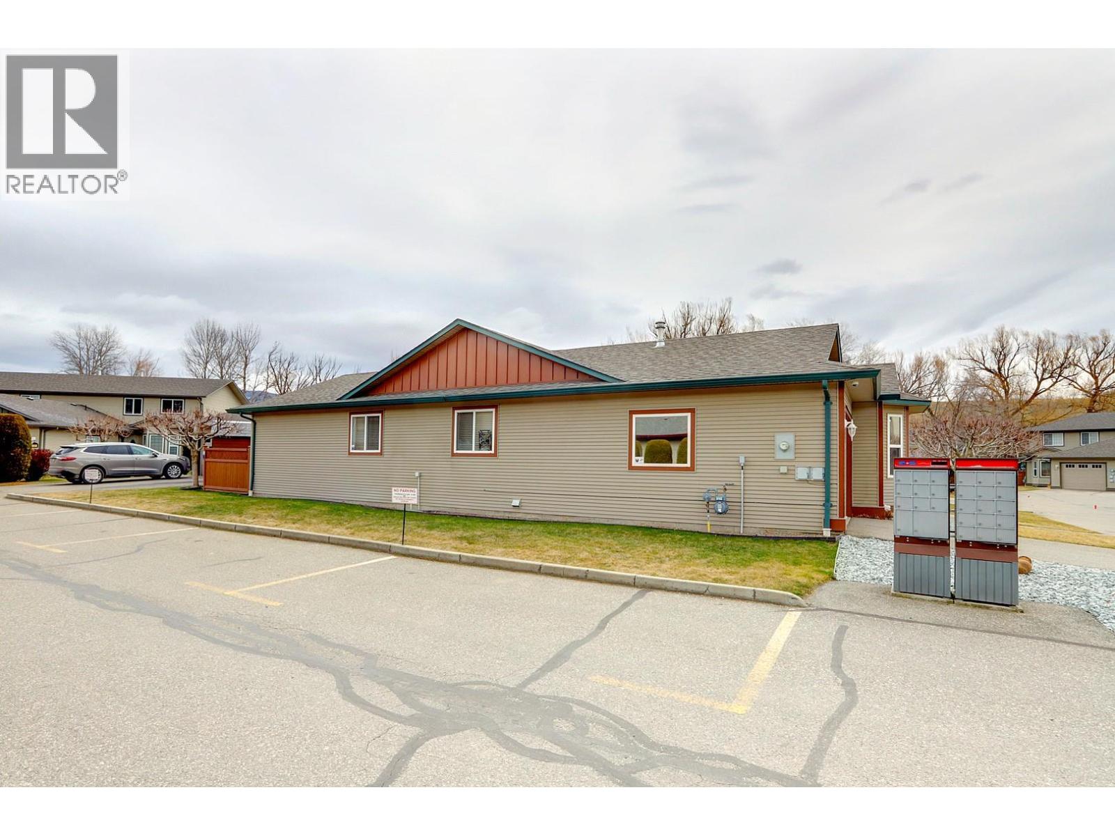 5200 25 Avenue Unit# 14, Vernon, British Columbia  V1T 9V6 - Photo 3 - 10377632