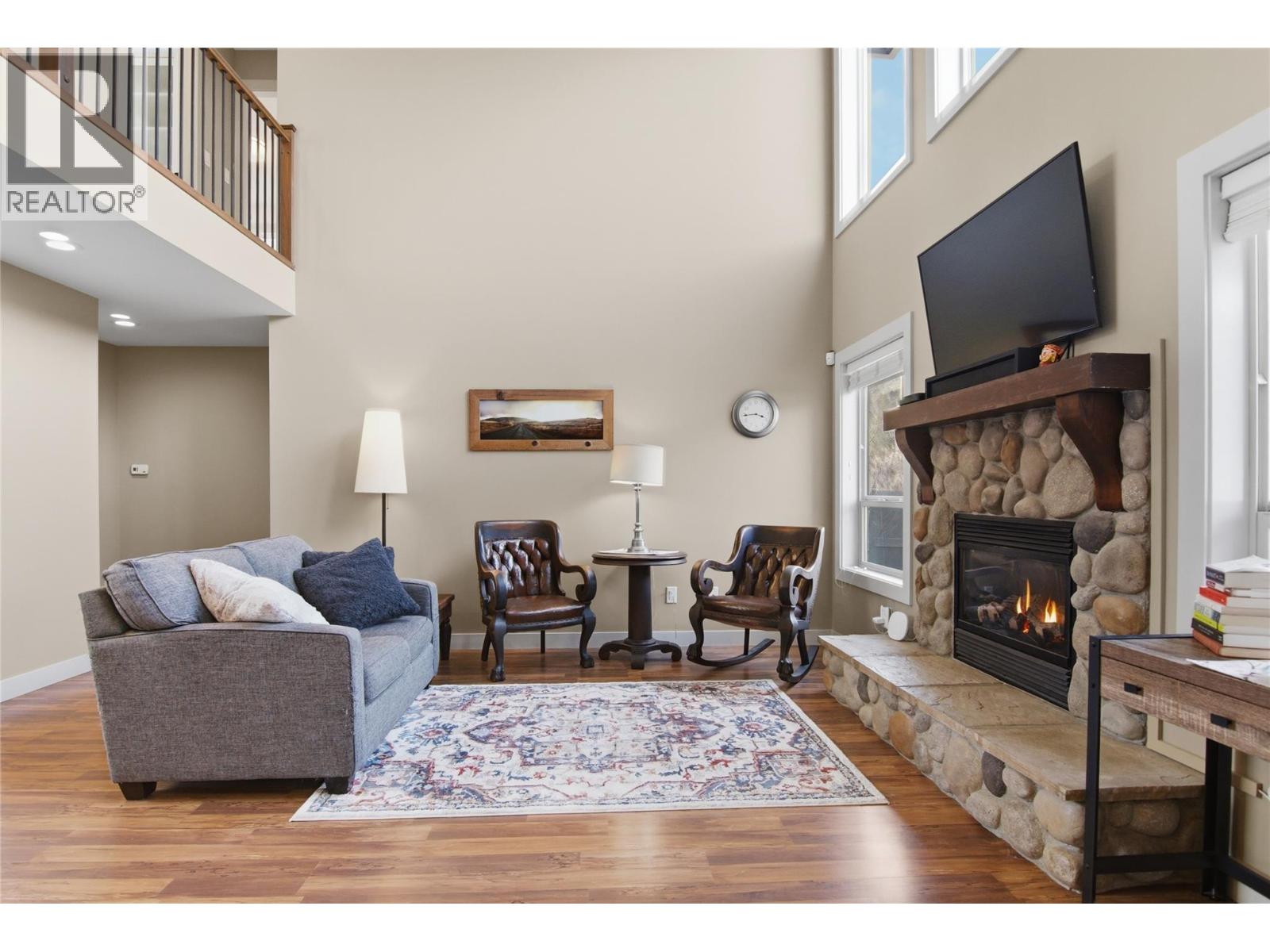 1225 Copperhead Drive, Kamloops, British Columbia  V2E 0A1 - Photo 10 - 10377905