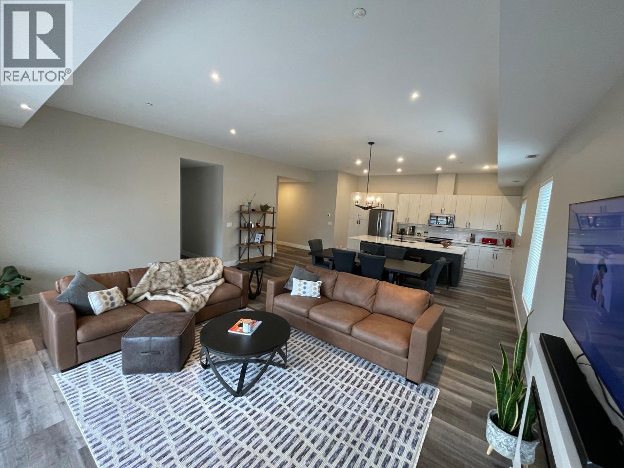 3313 Wilson Street Unit# 213, Penticton, British Columbia  V2A 8J3 - Photo 7 - 10377356