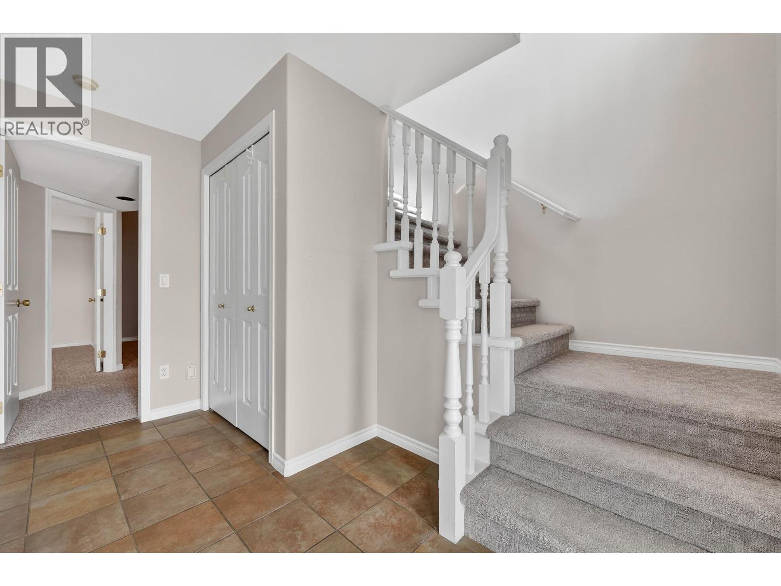 2664 Wild Horse Drive, West Kelowna, British Columbia  V4T 2K8 - Photo 5 - 10377942