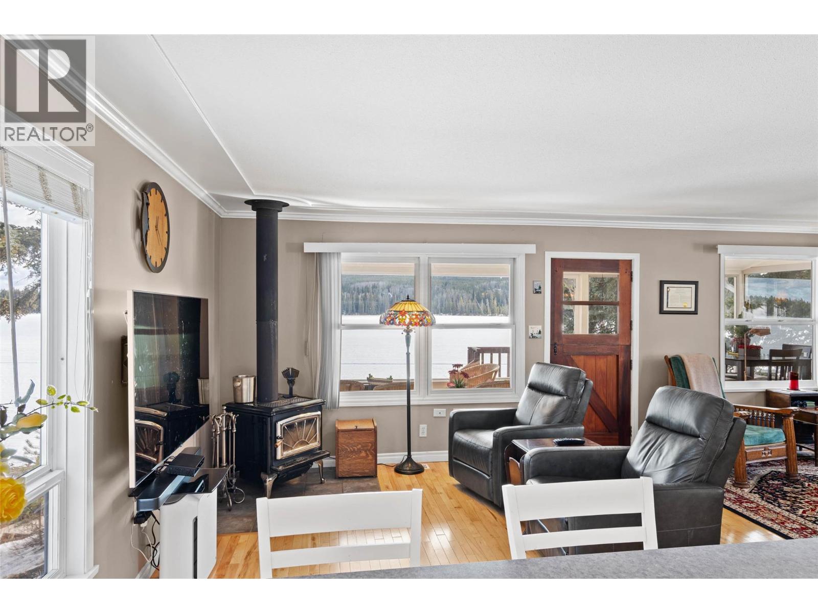 3861 Water/3848 Rainbow Dr Street, Kamloops, British Columbia  V1S 1Y8 - Photo 18 - 10377906