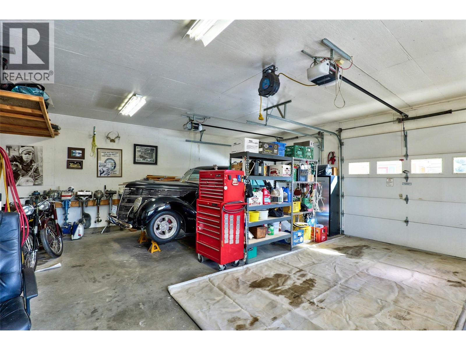 3861 Water/3848 Rainbow Dr Street, Kamloops, British Columbia  V1S 1Y8 - Photo 32 - 10377906