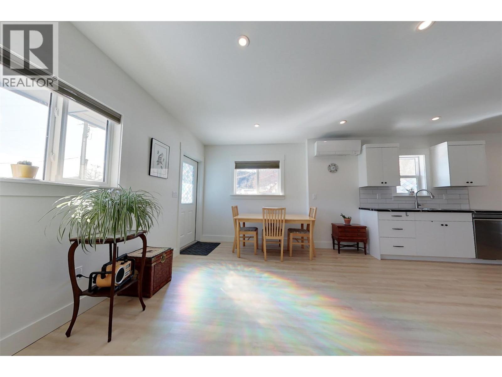 451 Archibald Street Unit# 201, Kimberley, British Columbia  V1A 1N2 - Photo 9 - 10377835