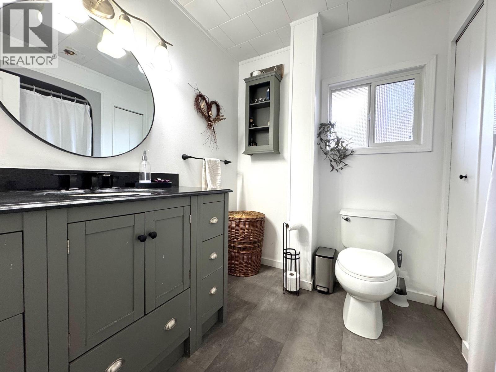 1963 Granite Avenue, Merritt, British Columbia  V1K 1B8 - Photo 14 - 10377807