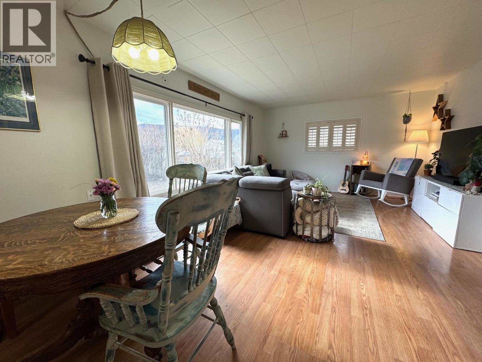 1963 Granite Avenue, Merritt, British Columbia  V1K 1B8 - Photo 9 - 10377807