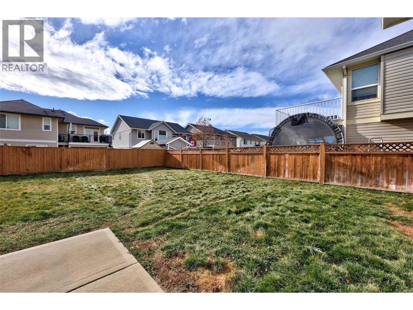 2655 Rosewood Avenue, Kamloops, British Columbia  V2B 0C4 - Photo 31 - 10377503