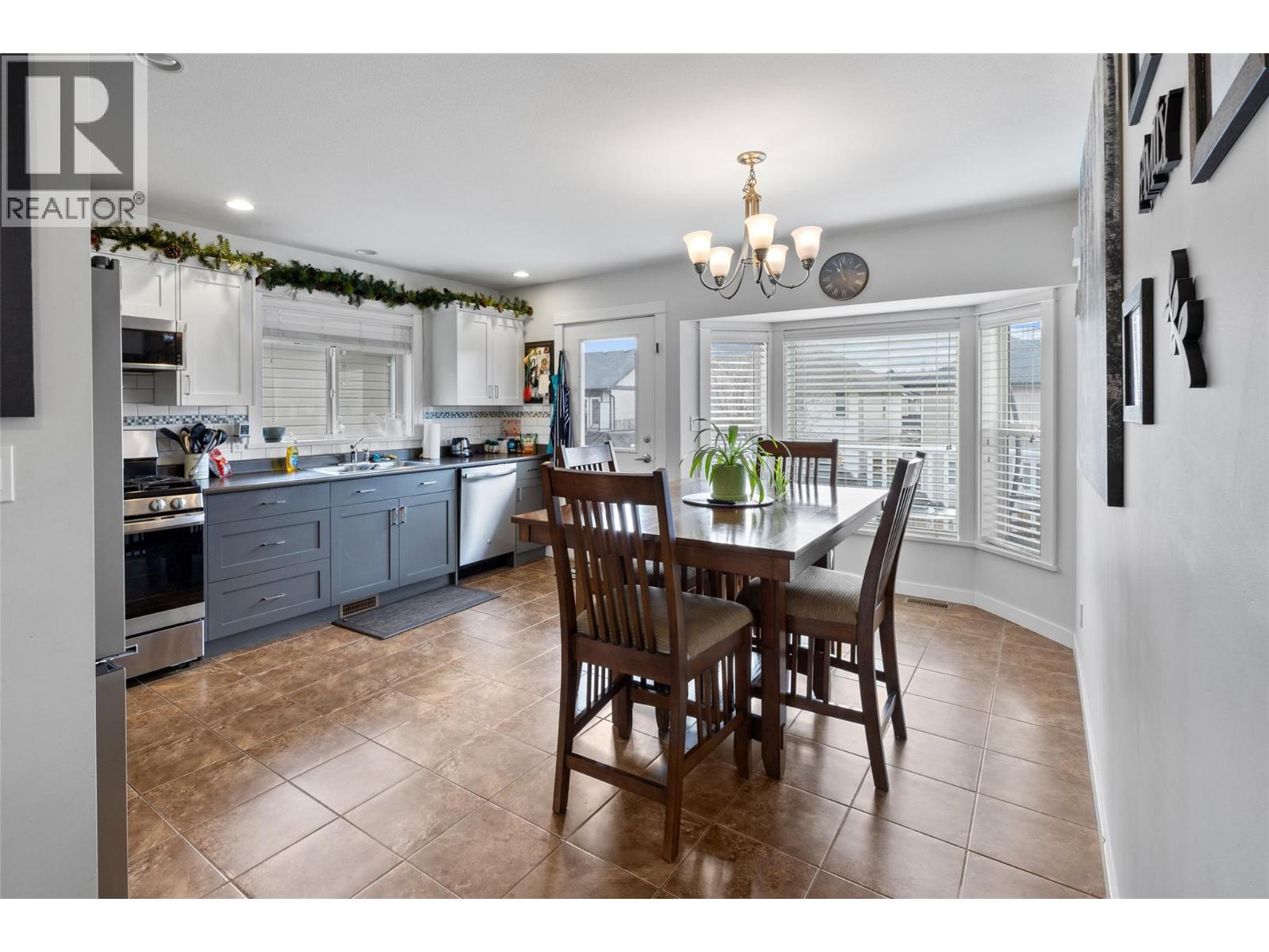 2655 Rosewood Avenue, Kamloops, British Columbia  V2B 0C4 - Photo 7 - 10377503