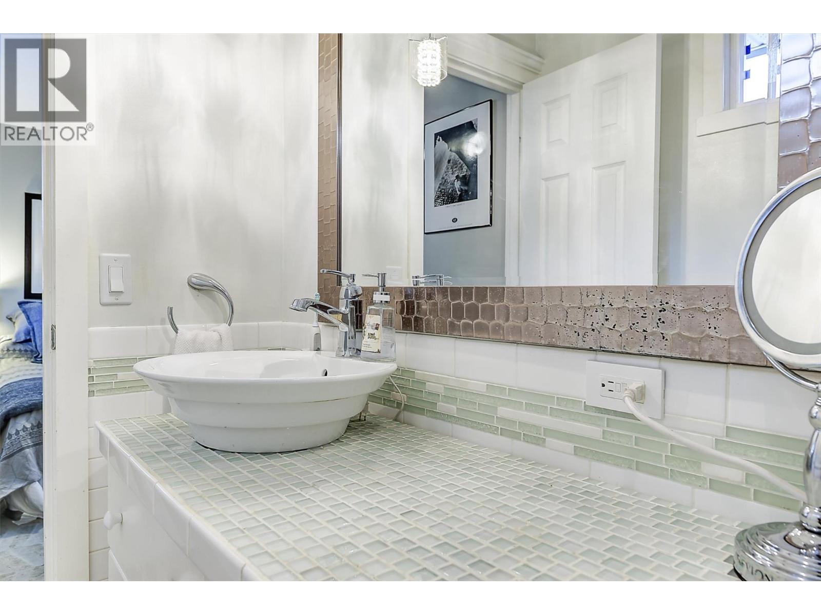 1832 Golbeck Court, Kelowna, British Columbia  V1P 1L7 - Photo 31 - 10377598