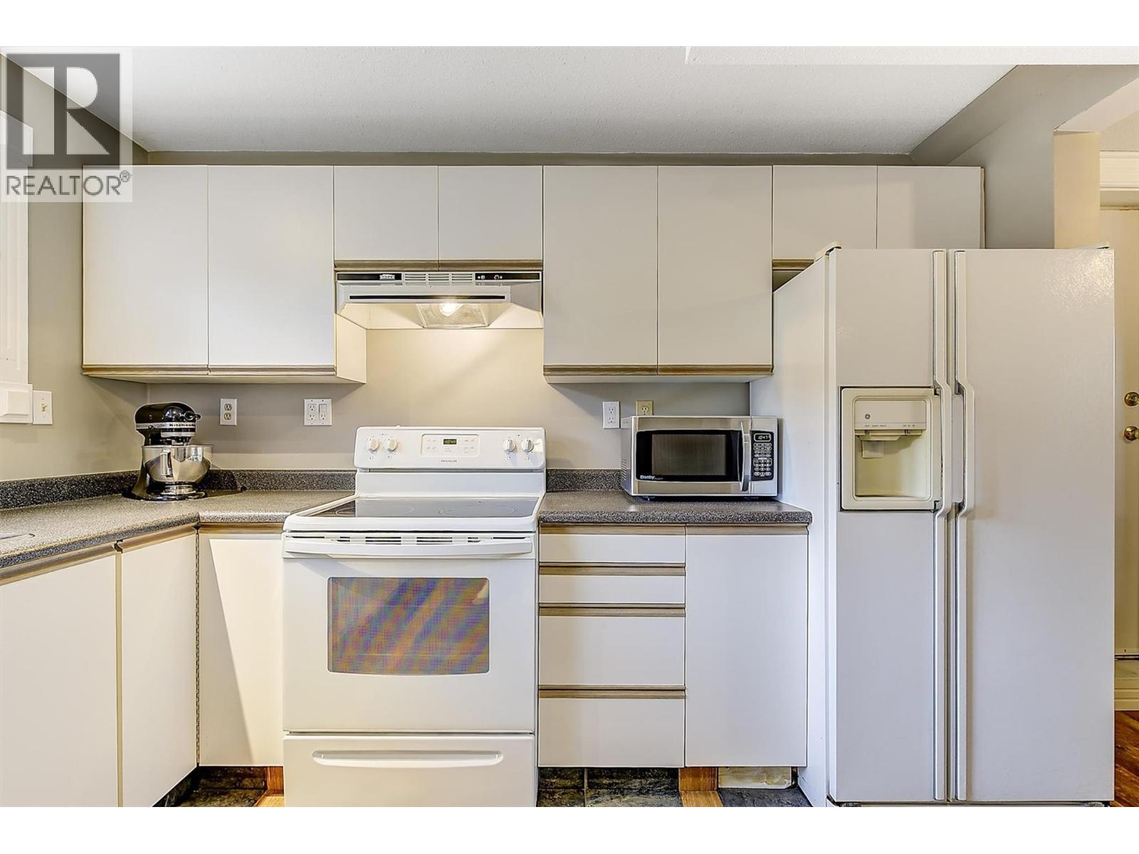 1832 Golbeck Court, Kelowna, British Columbia  V1P 1L7 - Photo 45 - 10377598