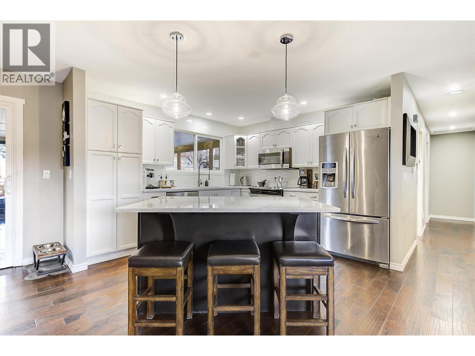 1832 Golbeck Court, Kelowna, British Columbia  V1P 1L7 - Photo 6 - 10377598