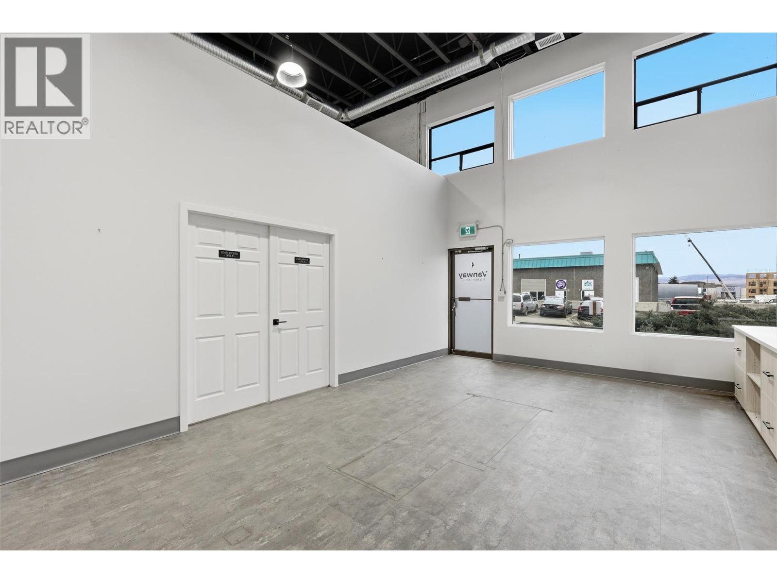 962 Laval Crescent Unit# 4, Kamloops, British Columbia  V2C 5P5 - Photo 14 - 10377268