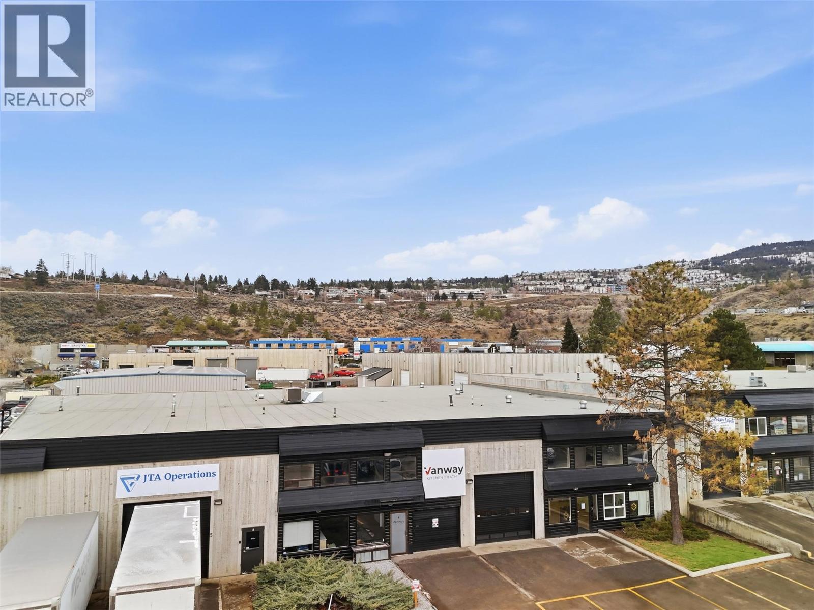 962 Laval Crescent Unit# 4, Kamloops, British Columbia  V2C 5P5 - Photo 2 - 10377268