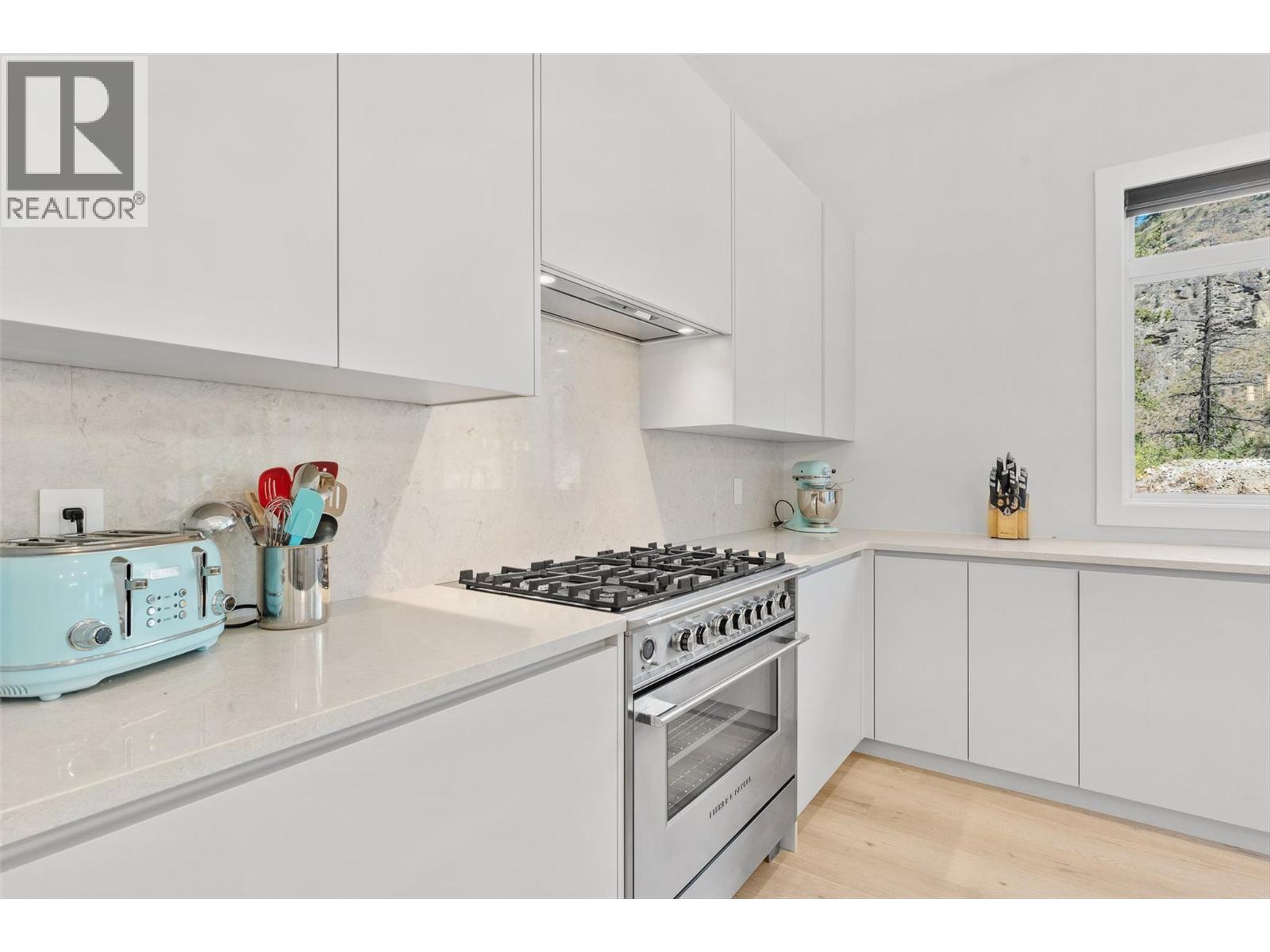 1556 Cabernet Way, West Kelowna, British Columbia  V4T 0E1 - Photo 18 - 10377810