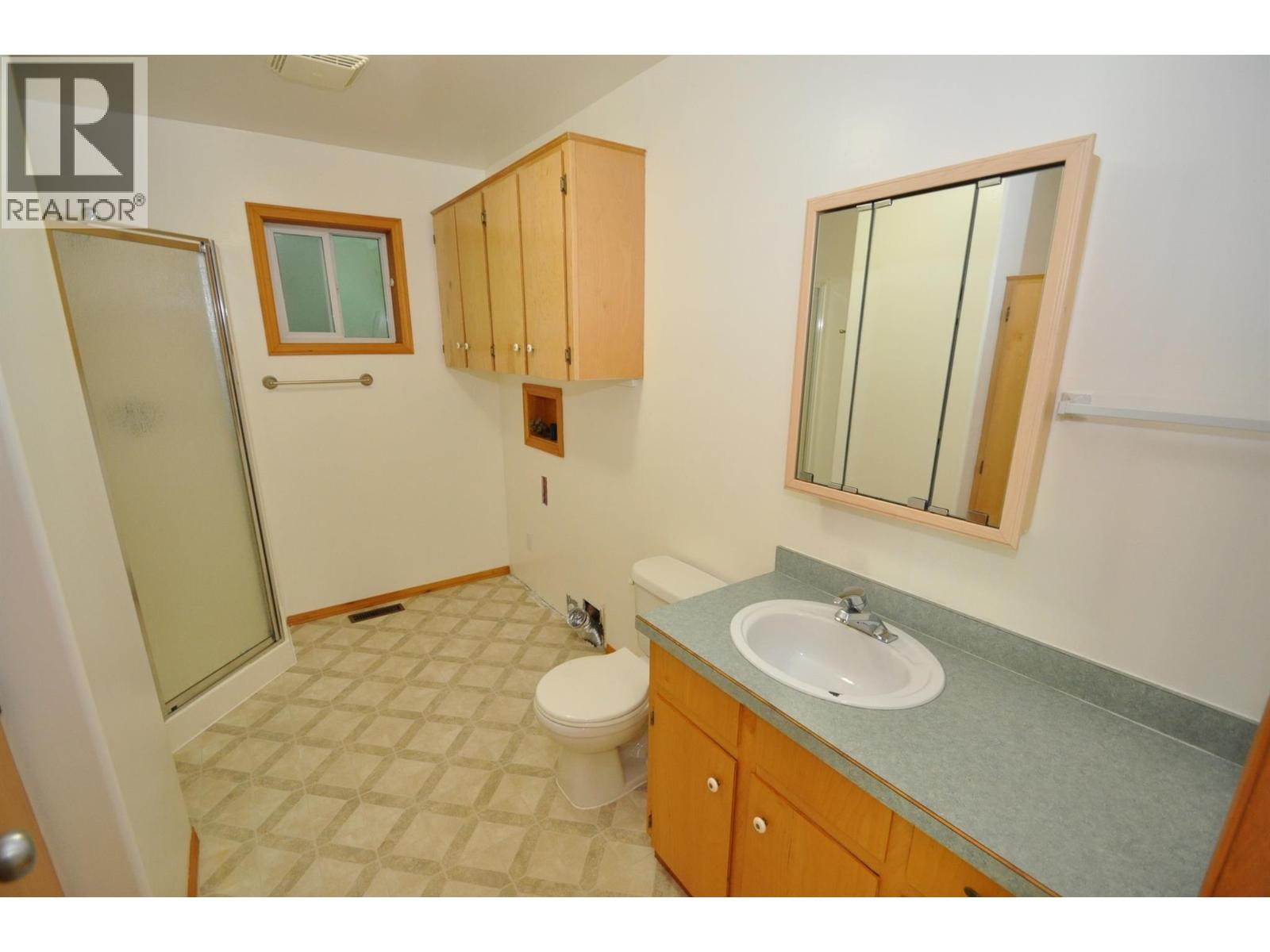 8917 Meadow Street, Balfour, British Columbia  V0G 1C0 - Photo 27 - 10377978