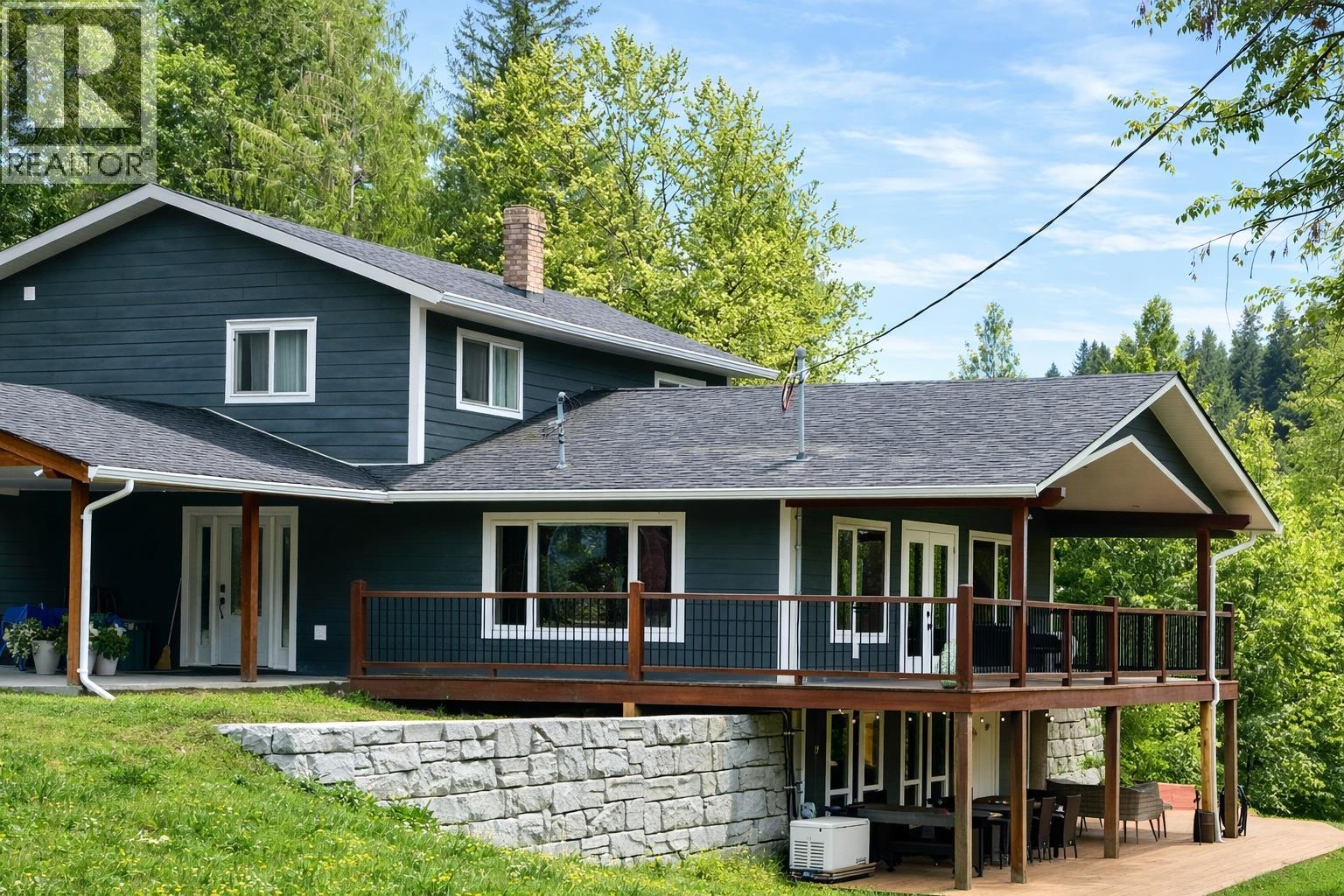 187 Sugar Lake Road, Cherryville, British Columbia  V0E 2G2 - Photo 2 - 10377960