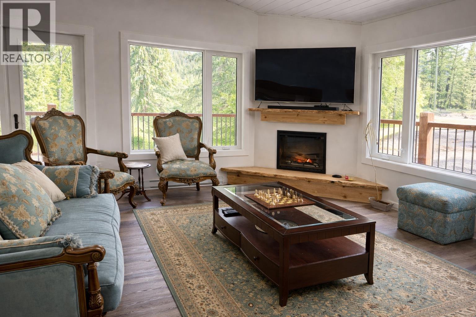 187 Sugar Lake Road, Cherryville, British Columbia  V0E 2G2 - Photo 7 - 10377960