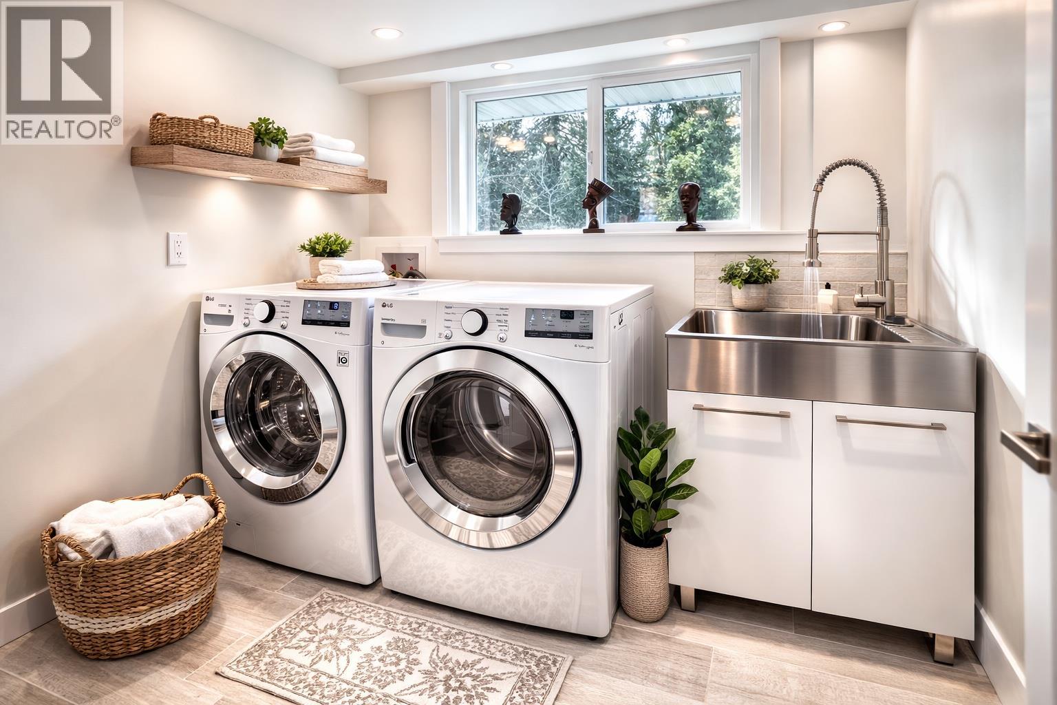 187 Sugar Lake Road, Cherryville, British Columbia  V0E 2G2 - Photo 9 - 10377960