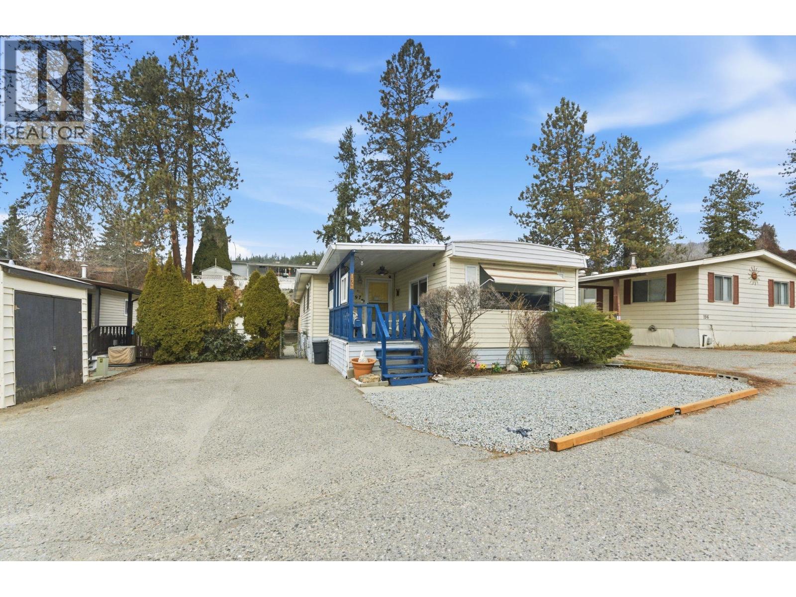 1999 97 Highway S Unit# 197, Kelowna, British Columbia  V1Z 1B2 - Photo 1 - 10377851