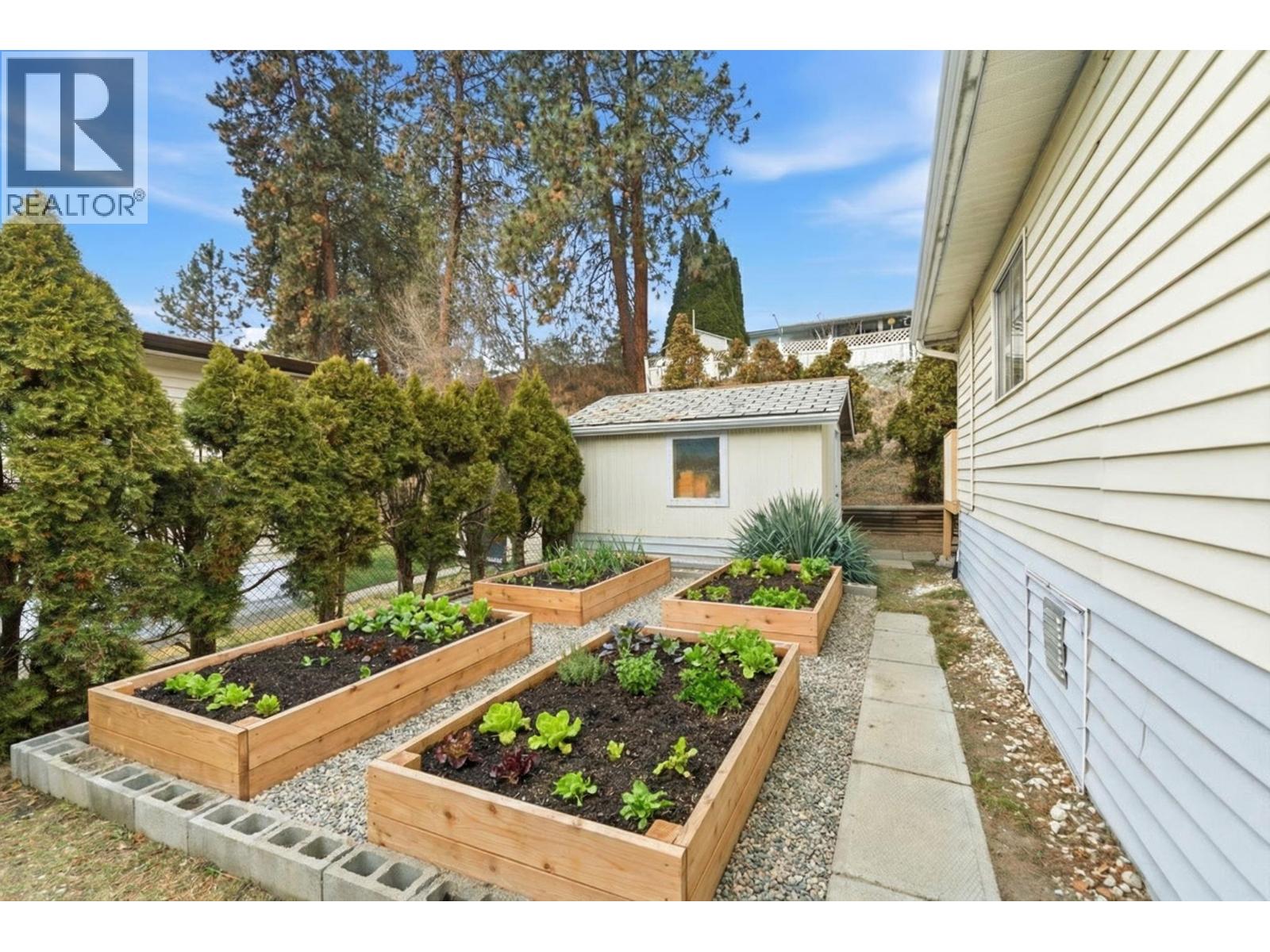 1999 97 Highway S Unit# 197, Kelowna, British Columbia  V1Z 1B2 - Photo 28 - 10377851