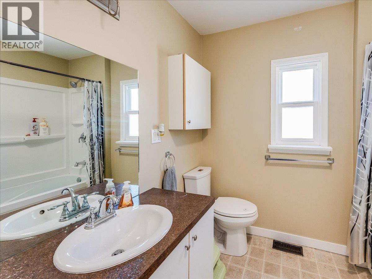 530 Turner Street, Warfield, British Columbia  V1R 2K2 - Photo 25 - 10377887