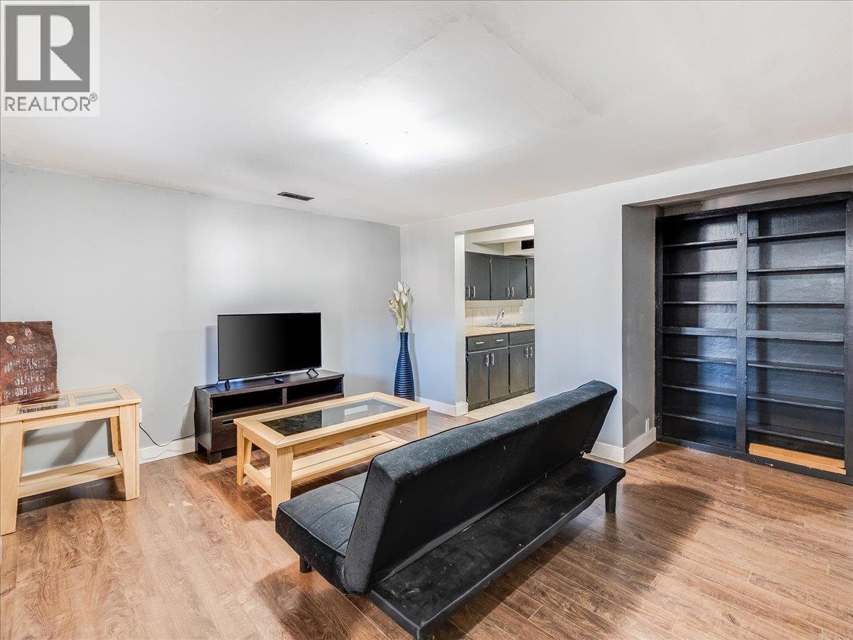 530 Turner Street, Warfield, British Columbia  V1R 2K2 - Photo 47 - 10377887