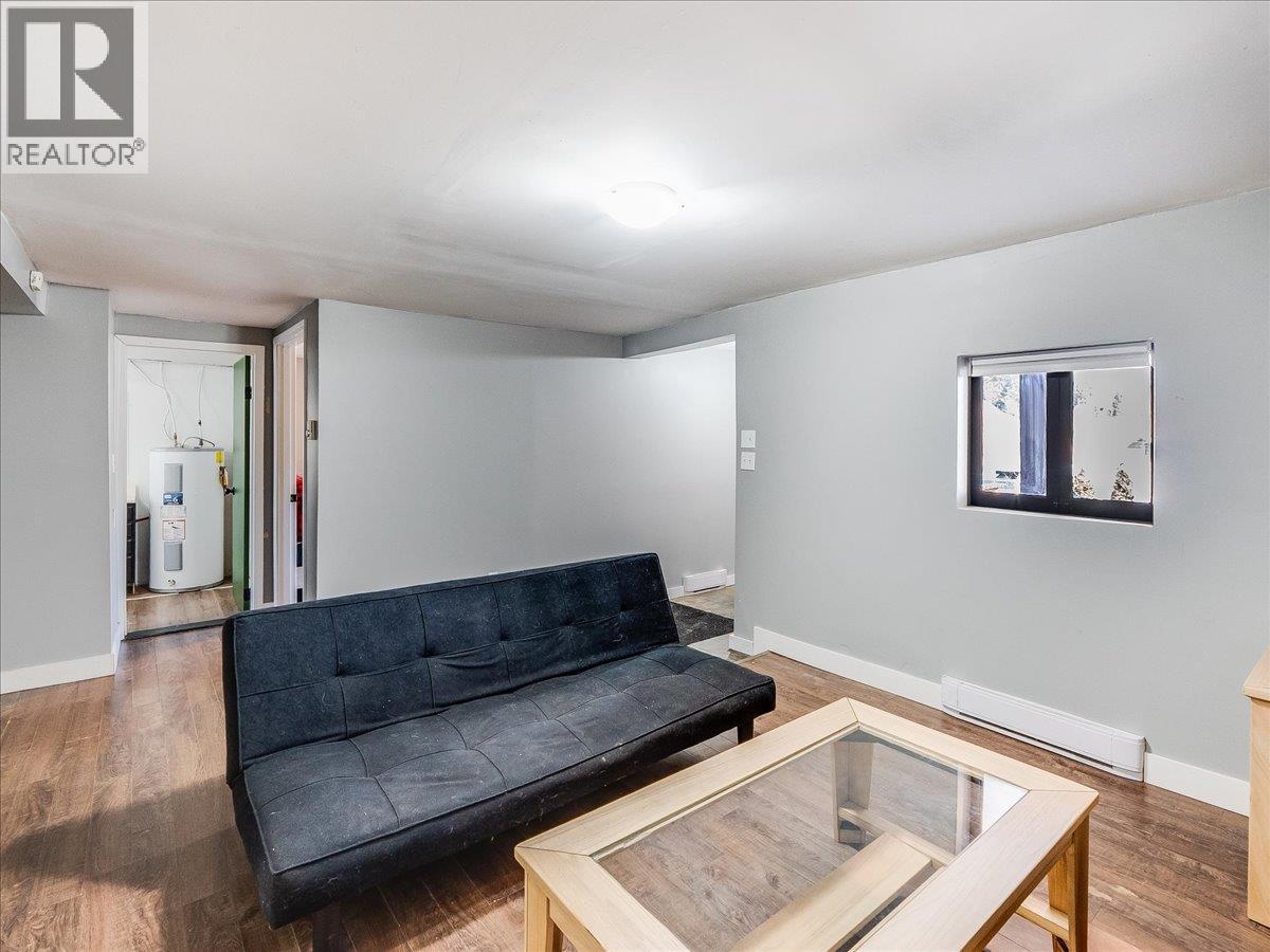 530 Turner Street, Warfield, British Columbia  V1R 2K2 - Photo 49 - 10377887