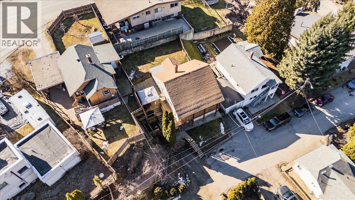 530 Turner Street, Warfield, British Columbia  V1R 2K2 - Photo 5 - 10377887