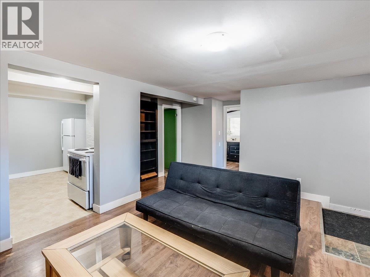 530 Turner Street, Warfield, British Columbia  V1R 2K2 - Photo 50 - 10377887